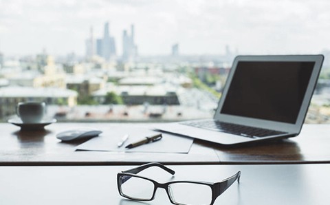 搭建獨立外貿(mào)網(wǎng)站需要準備什么資料？